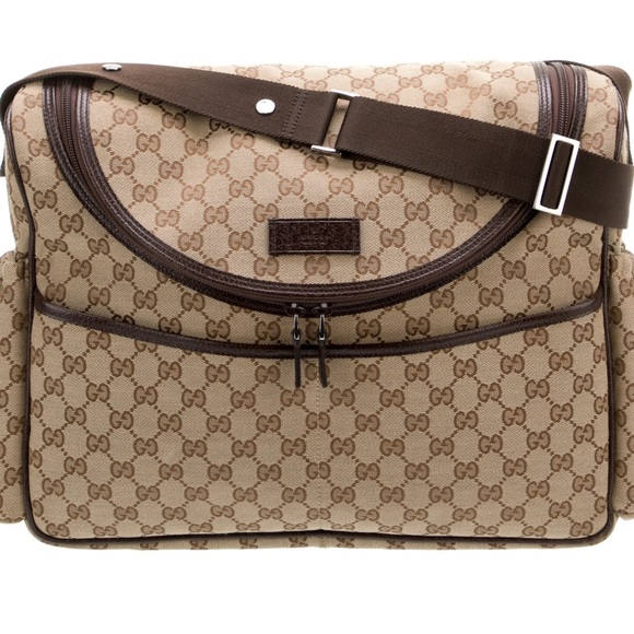 Beige and brown Gucci Diaper Bag with GG Supreme throughout - Picture 2 of 11